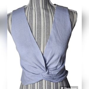 Active USA women's blue wrap front knit cropped sleeveless top size XL